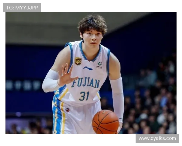 王哲林罗凯文合砍38分球队胜